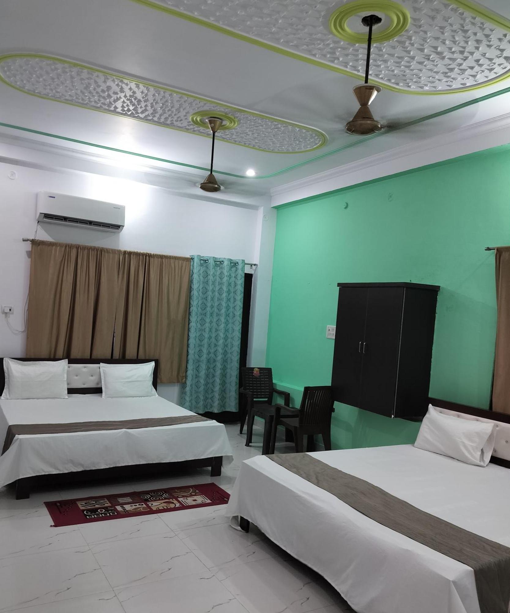 Hotel Chandrasha Villa Ayodhya Dham Ram Mandir 600 Meter Luaran gambar