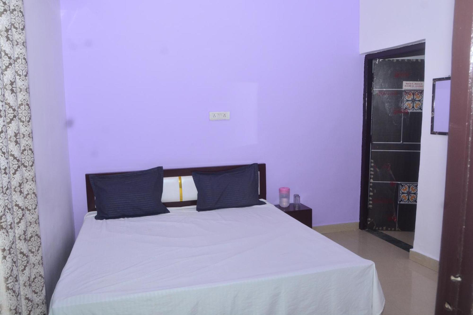 Hotel Chandrasha Villa Ayodhya Dham Ram Mandir 600 Meter Luaran gambar