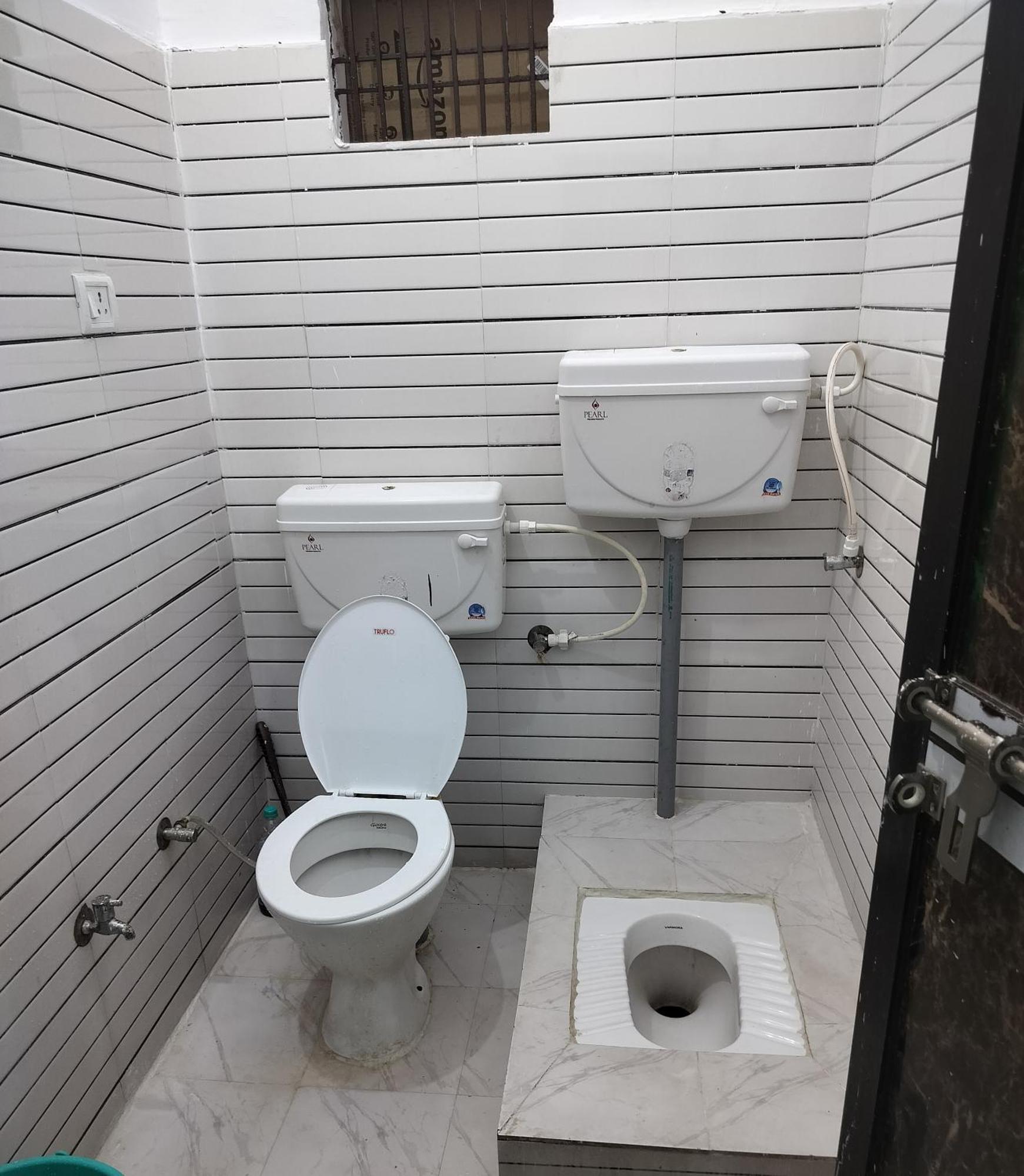 Hotel Chandrasha Villa Ayodhya Dham Ram Mandir 600 Meter Luaran gambar